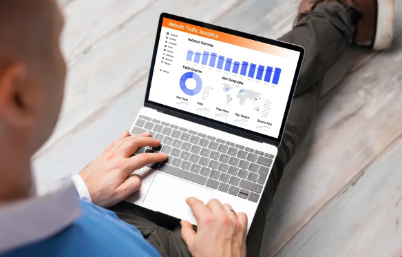 An image showing website traffic analysis by the best SEO company in Pune.