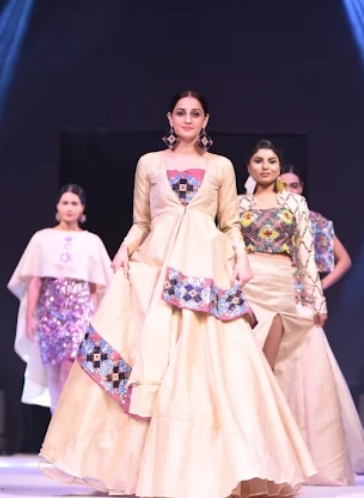 Fashion Student
