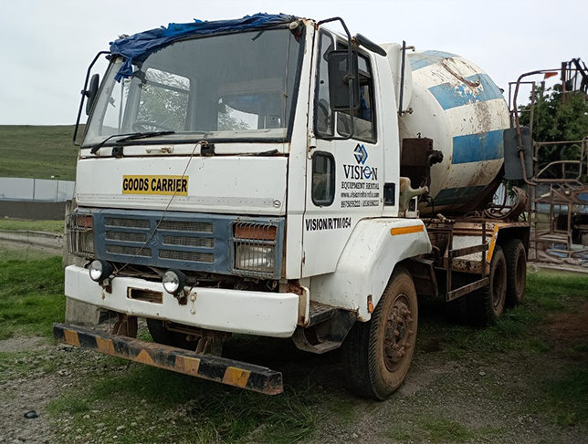 Ashok Leyland 2516 Transit Mixer